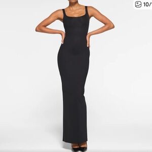 NWT SKIMS Long Slip Dress in Onyx M